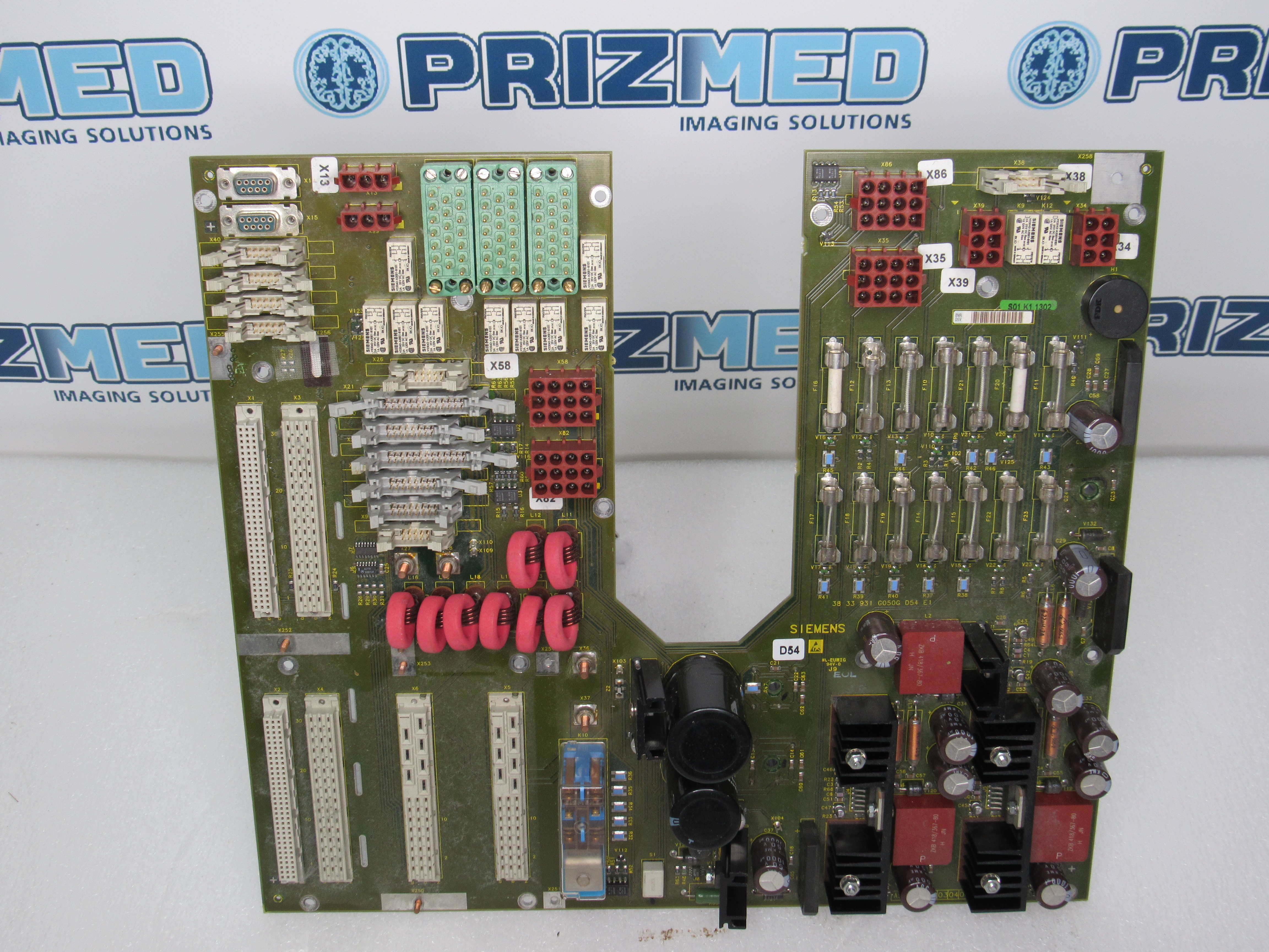 3833931 – SIEMENS AXIOM
